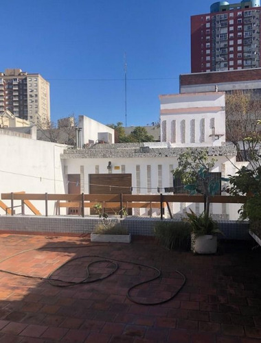 Venta De Casa 4 Ambientes En San Cristobal, Capital Federal