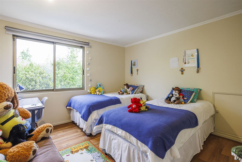 Casa De 4 Dorm Y 3 Baños En San Carlos De Apoquindo