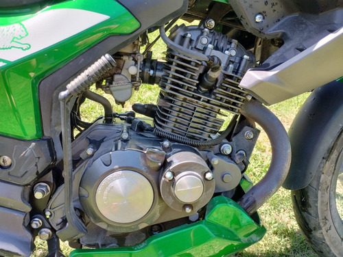 Imagen 6 de 15 de Benelli Tnt 15 150