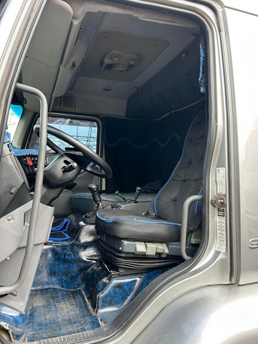 Volvo Vm 310 4x2 2011 - Tvg Caminhões