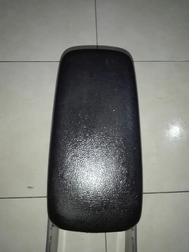 Tapa Consola Apoyabrazos Mazda 6 - Original (Usado)