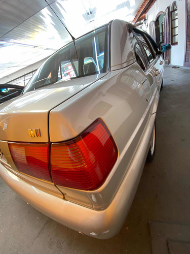 Volkswagen Santana 1999 1.8 4p Gasolina