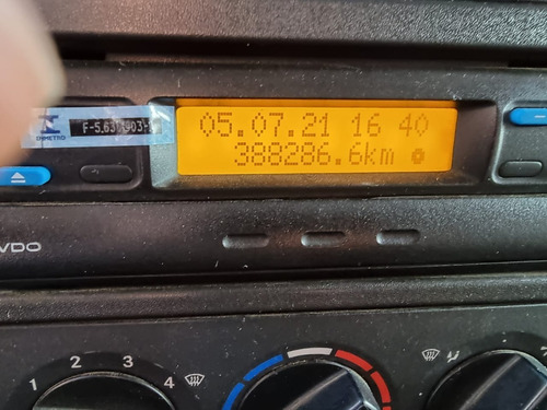 Imagem 4 de 15 de Mercedes Accelo 815 Ano 2014 Baú Randon 3/4 Baú Randon