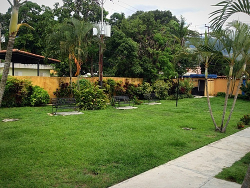 Imagen 3 de 14 de 319703 Lerry Paez 0414-9408606 Venta Townhouse Villas Del Norte Iii Naguanagua Solo Clientes