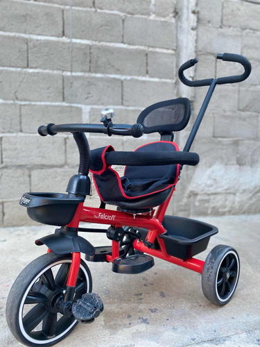 Vendo Triciclo Felcraft.