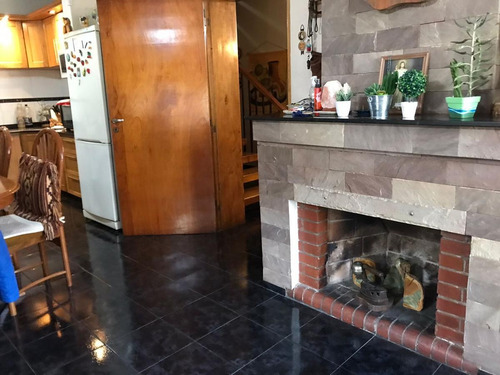 Imagen 8 de 28 de Casa En Venta Sobre Av. Ballofet- San Rafael