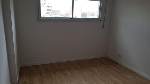Departamento En Venta 1 Dormitorio En Calle Lavalle 1200 - Echesortu - Rosario