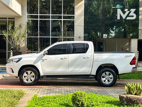 Toyota Hilux 2.7 Srv Cab. Dupla 4x4 Flex Aut. 4p