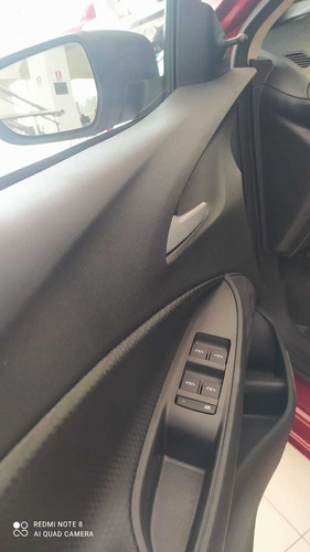 Imagem 9 de 9 de Chevrolet Onix 1.0 (flex)