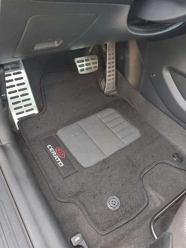Imagem 7 de 13 de Kia Cerato 2016