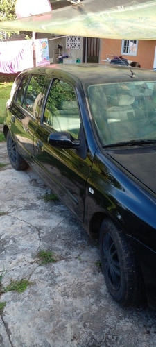Imagen 3 de 9 de Renault Clio Bicuerp