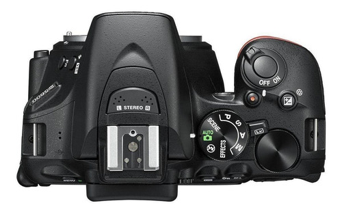 Imagen 3 de 3 de Nikon D5600 DSLR color negro