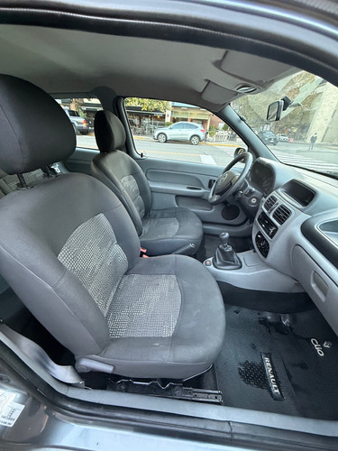 Renault Clio 1.2 Authentique Pack Ii 75cv