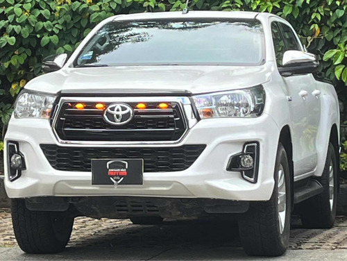 Toyota Hilux 2.7 Mecánica
