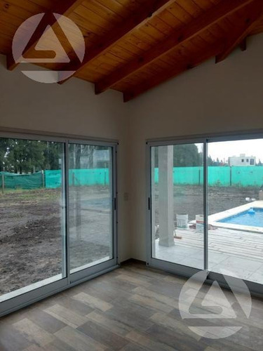 Imagen 21 de 30 de Barrio Privado Santa Ines - Canning