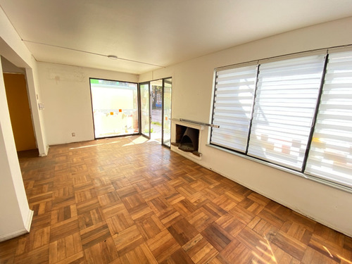 Casa 2 Pisos Uso Comercial En El Corazón De Talca