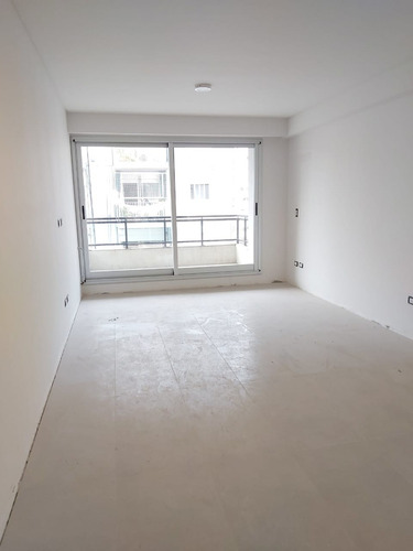 Departamento En Venta Centro De 2 Dormitorios