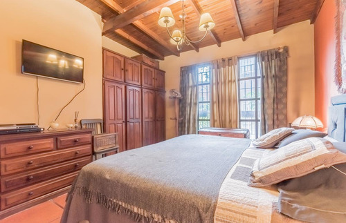 Imagen 14 de 30 de Casa -tres Ambientes - Piscina - Barrio Inglés Temperley Este
