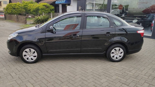 Fiat Grand Siena 1.4 Mpi Attractive 8v Flex 4p Manual