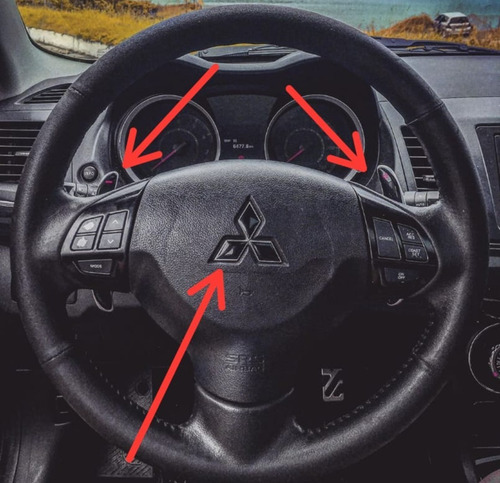 Imagem 2 de 2 de Adesivo Decorativo Interno Volante Lancer Ref. Preto