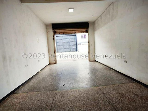 Imagen 22 de 30 de *** Estrategico Local En Alquiler** Centro Este**17 Mts** Rodeado De Comercios+panaderias**l.t** 0412+.056.+03.+76/# /co/-di/-go/ 23-17896