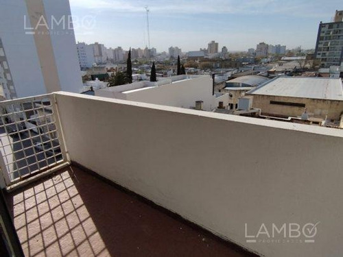 Imagen 1 de 12 de Venta Departamento Centro Bahia Blanca