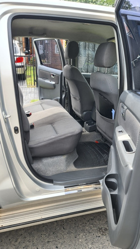 Toyota Hilux 3.0 Cd Srv I 171cv 4x2 2012