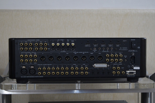 Imagen 3 de 6 de Preamplificador Surround Marca Krell Modelo S-1200u