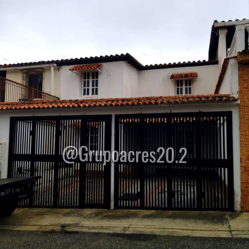 Imagen 1 de 11 de Se Vende Bello Town House En Llano Alto Carrizal. Kh