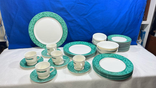 Juego De Platos Y Tazas Diario Arcopal France Arcopal Green (Usado)