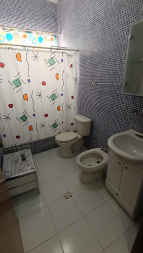 Aparto-casa, Remodelado, Amoblado Y Equipado En La Urb. Alta Florida (planta Alta)