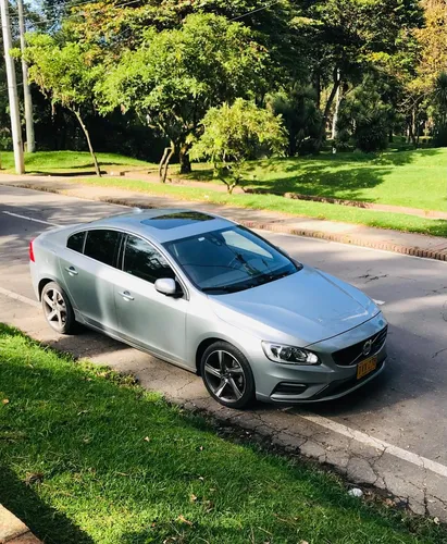 Volvo S60 1.6 T4 R-design