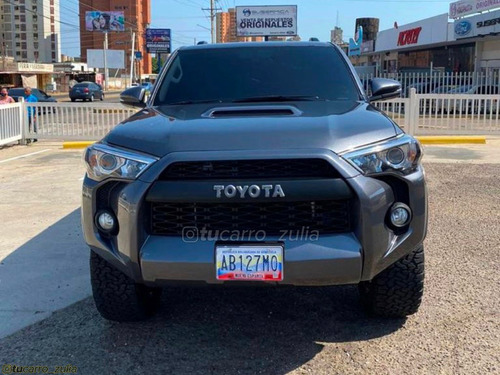Toyota 4 Runner Sr5
