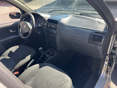 Fiat Siena 1.0 El Flex 4p