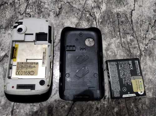 Celula Motorola Xt316 Spice Key Op- Claro (leia A Descrição)