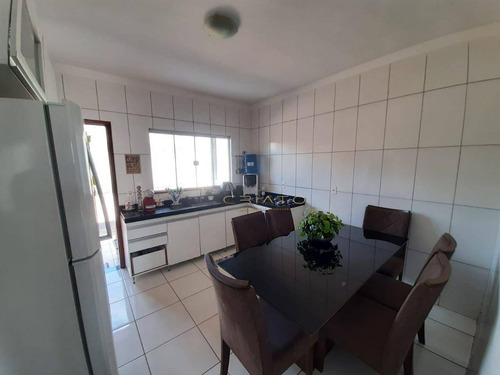 Imagem 5 de 11 de Casa Com 3 Dormitórios À Venda, 90 M² Por R$ 275.000,00 - Setor Santa Clara - Anápolis/go - Ca0039