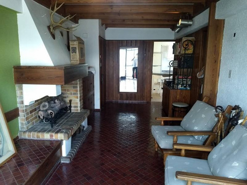 Imagen 7 de 25 de Vendo Hermoso Dpto 4 Amb Al Fte. C/balcón Y Cochera Fija