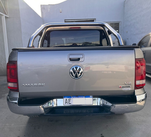 Imagen 4 de 25 de Volkswagen Amarok Highline V6 258 Cv Nd