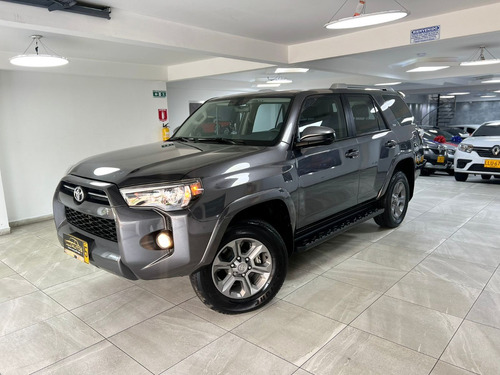 Toyota 4runner Sr5 - 2020