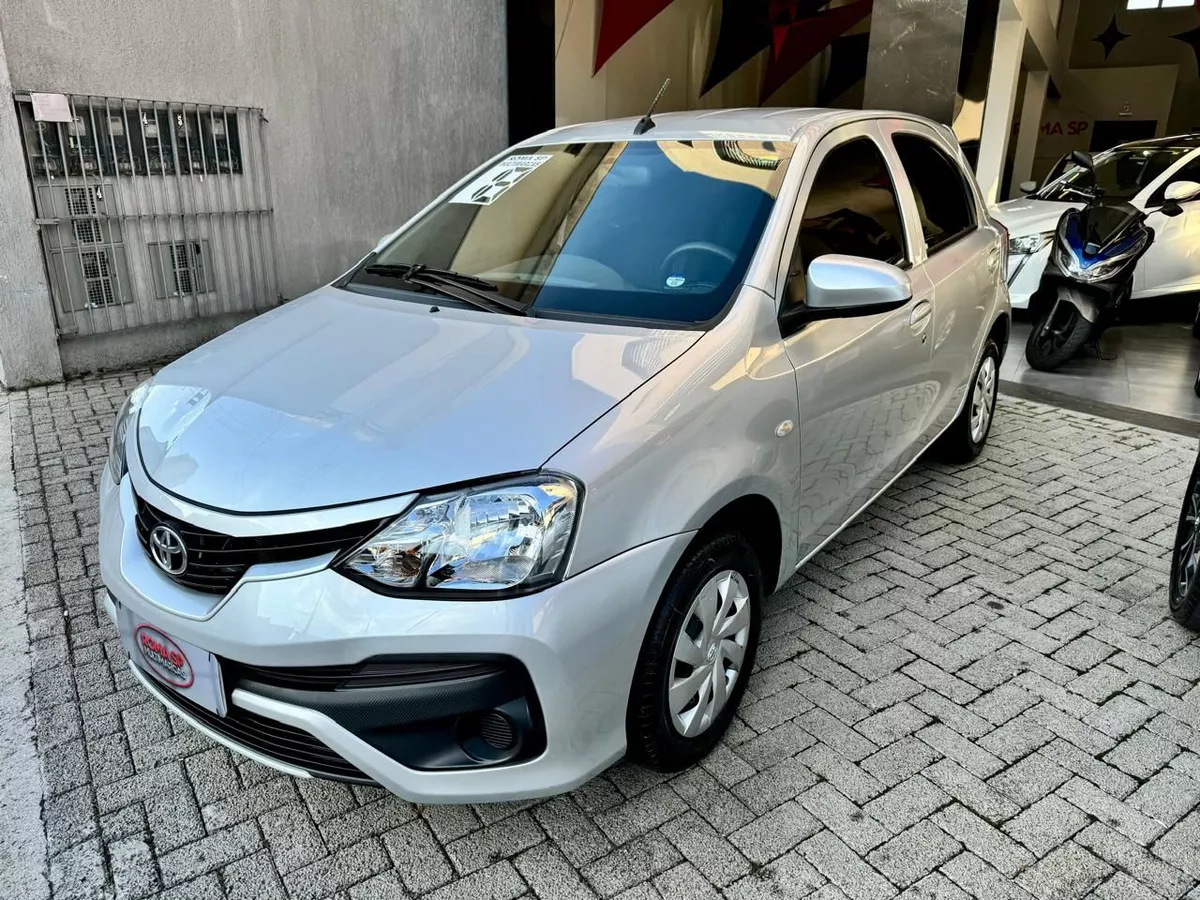 Toyota Etios ETIOS X 1.3 Flex 16V 5p Mec.