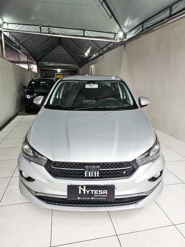 Fiat Cronos 1.8 Precision 16v Flex Aut. 4p