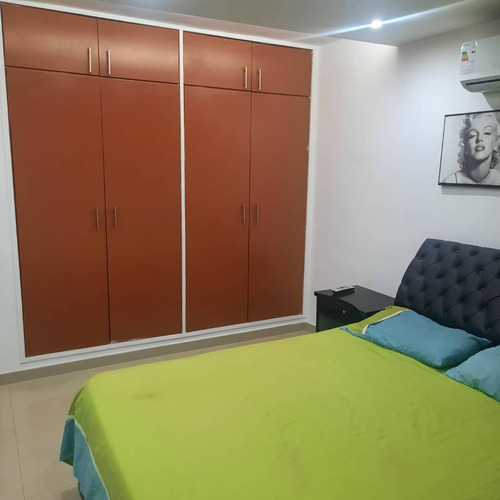 Apartamento En Venta En Club Parquemar La Guaira