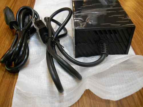 Fonte De Alimentação Do Console De Videogames Licenciada Feir / Knup Licenciada Feir / Knup 110v/220v(bivolt)