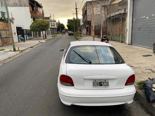 Hyundai Accent 1.5 Gls 5dr 1999