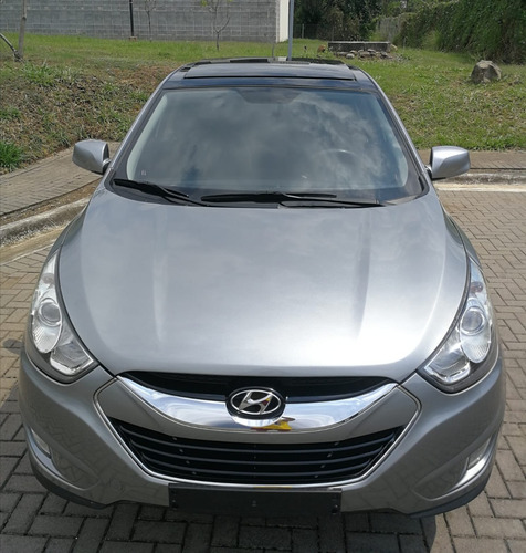 Imagen 4 de 11 de Hyundai Tucson 2011 Techo Panoramico Turbo Diesel