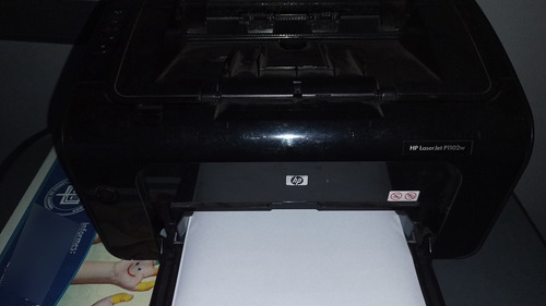 Impresora Hp Laserjet Pro P1102w Con Wifi Negro