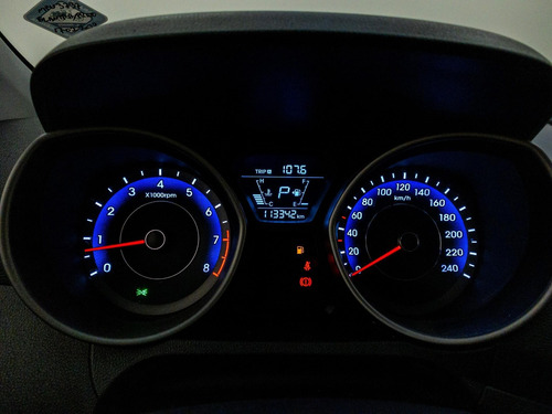 Imagem 13 de 14 de Hyundai Elantra Gls 2.0 16v Flex Aut.