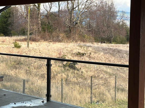 Casa En Venta De 5 Dorm. Camino Lican Ray , Coñaripe