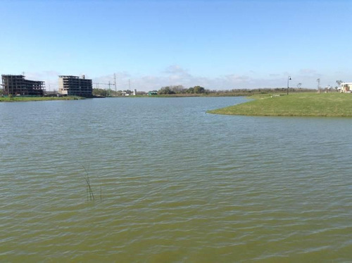 Imagen 3 de 10 de Venta De Lote En Lagos Del Golf