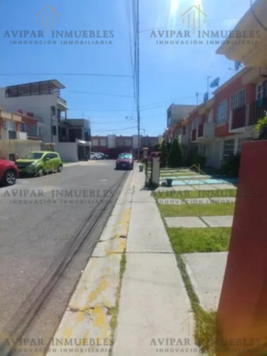 Casa En Venta En Ciudad De México, Cdmx, 3ra Cda. De Bosques De Paraguay, Los Héroes Tecamac. (atg097).